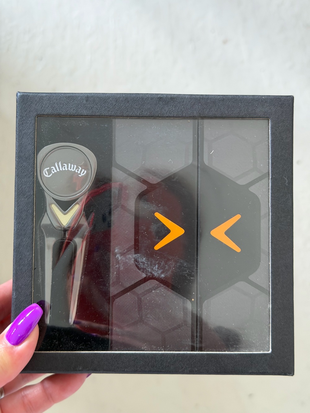 Callaway Black Golf Divot Tool with golf balls